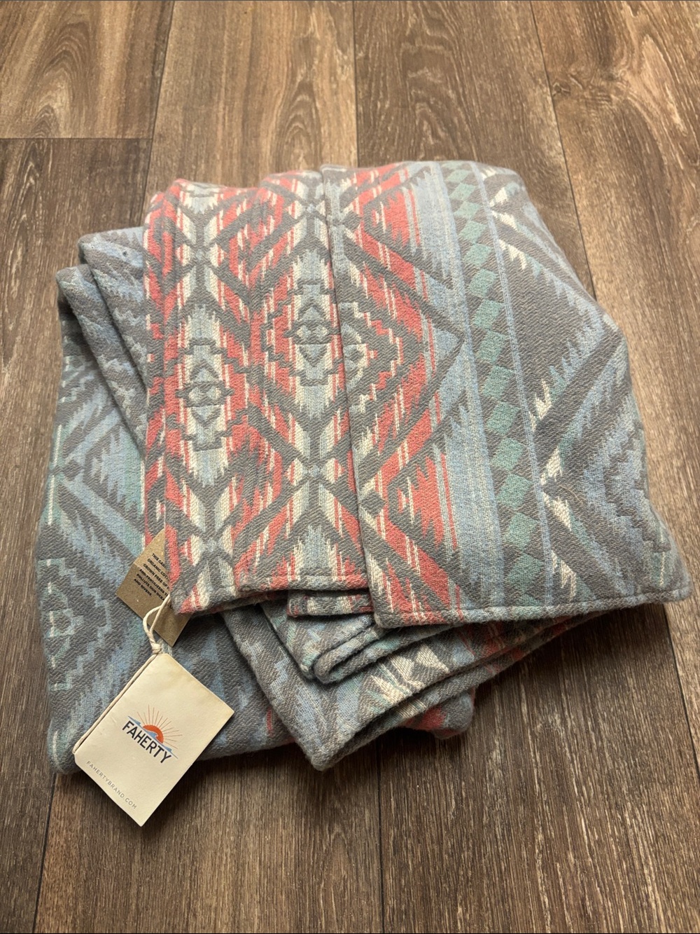 100% Organic Cotton Faherty Brand Adirondack Blanket Geometric Pattern